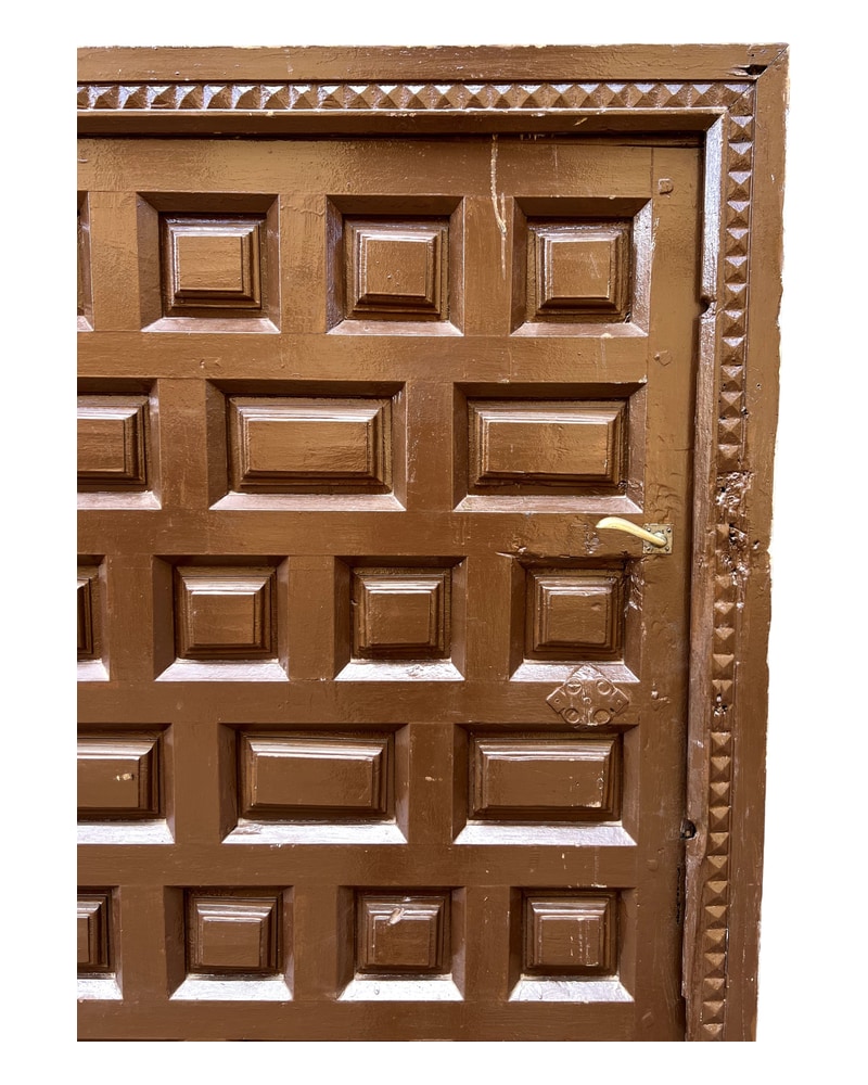 Puerta castellana panelada en madera maciza - 2