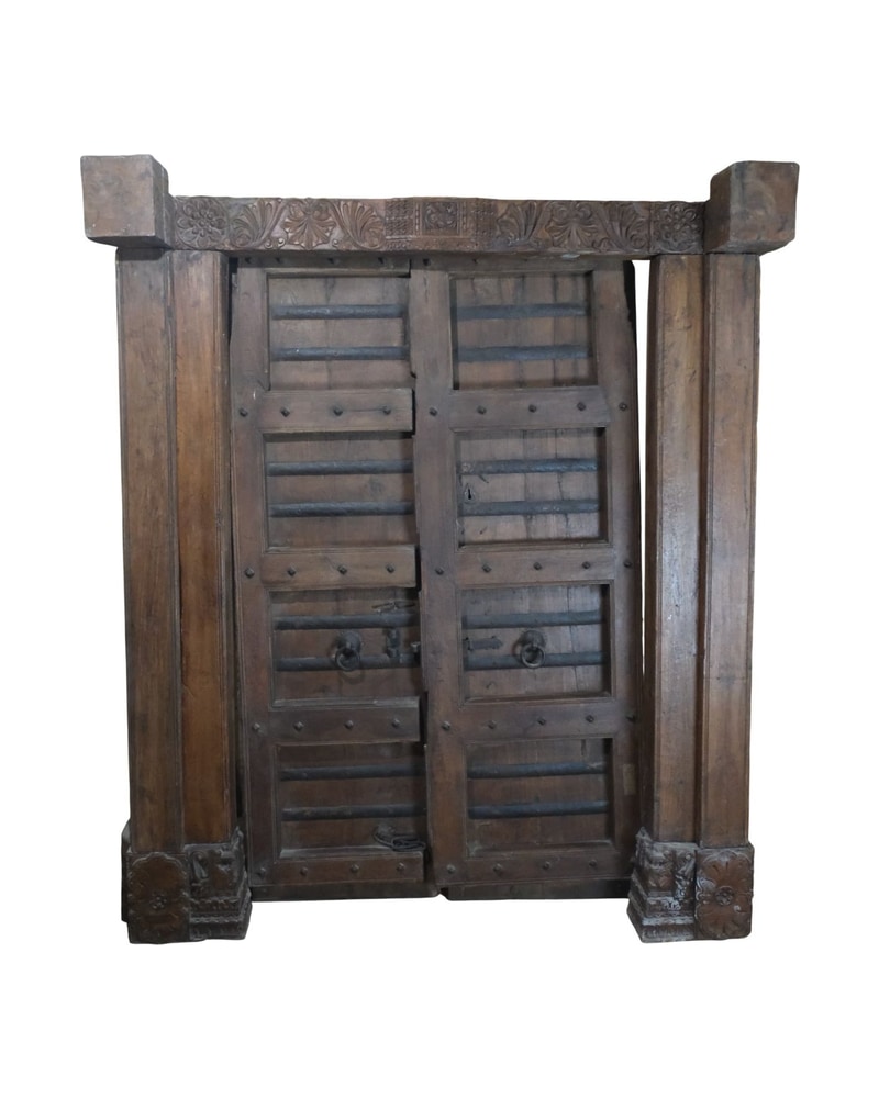 Puerta Noble India del siglo XIX