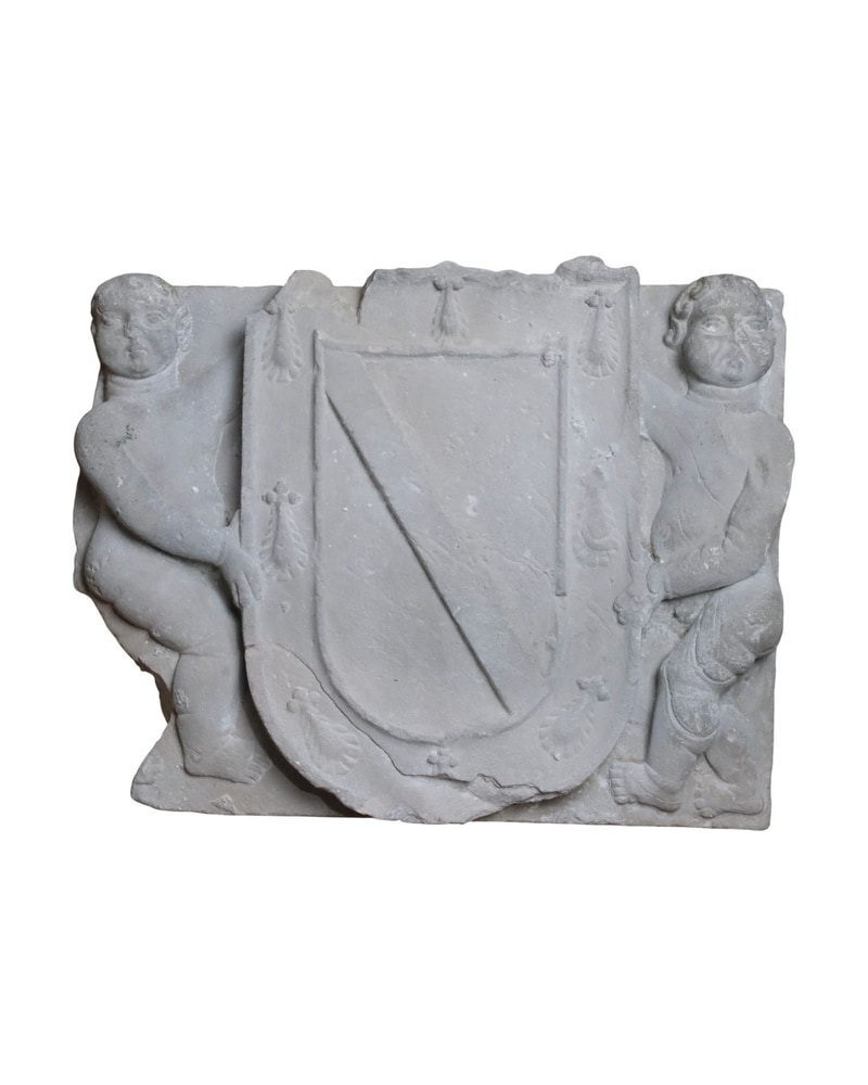 Escudo de Piedra Caliza, siglo XVIII