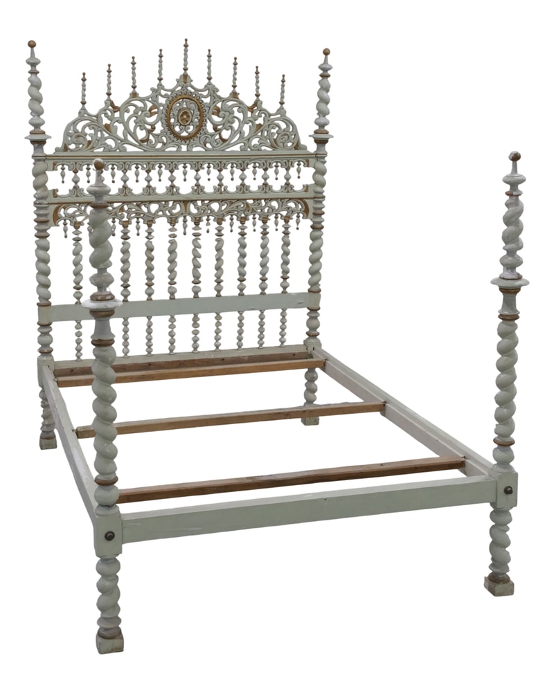 Portuguese Bed of Bilros from the 18th-19th Century - 13/16