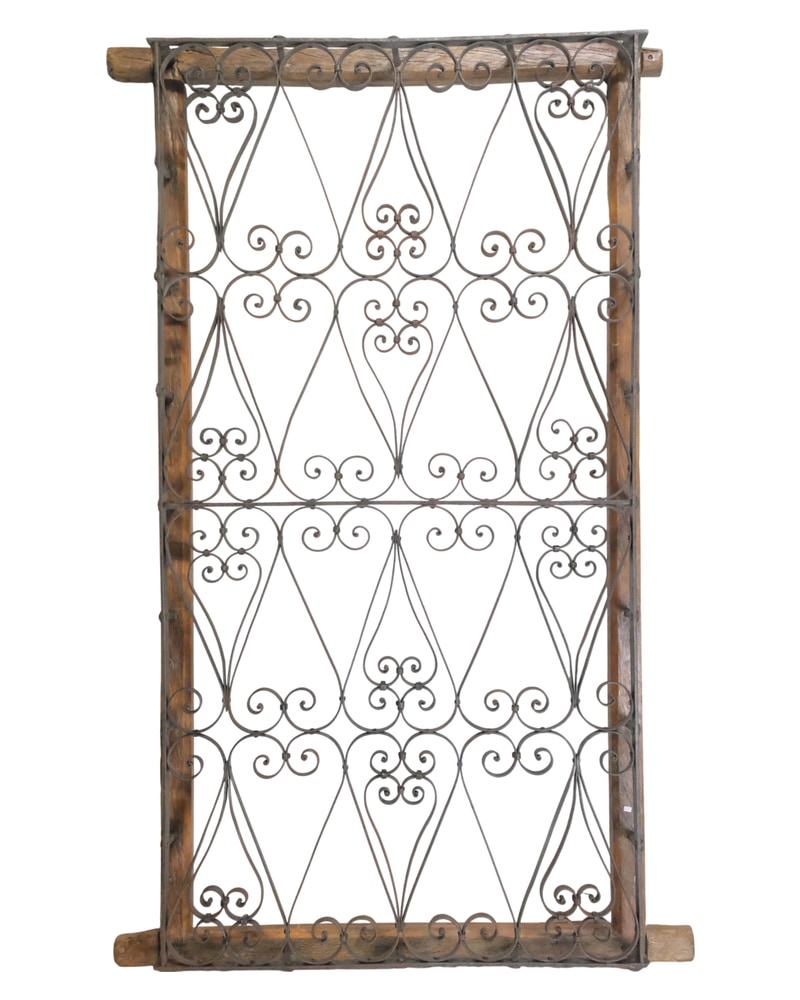 Reja Sevillana del Siglo XIX en Hierro Forjado