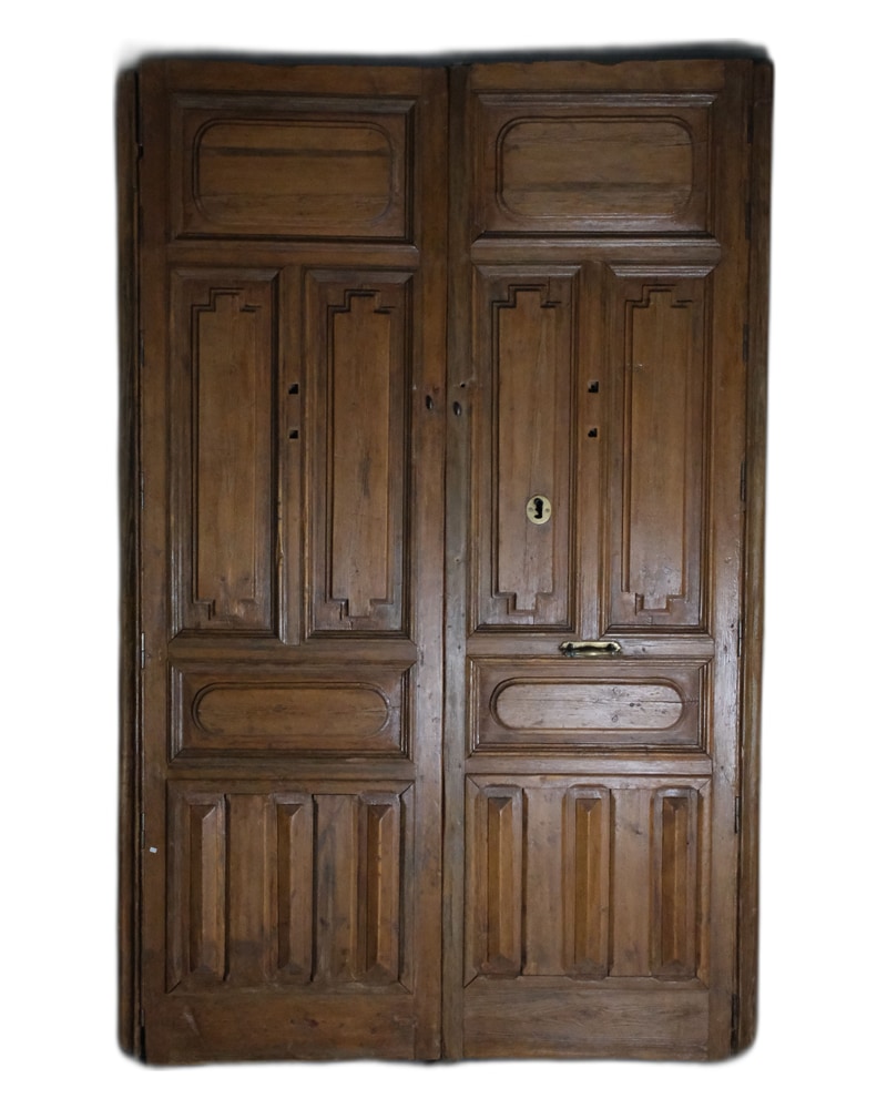 Portón de Doble Hoja del Siglo XIX en Madera de Madrid