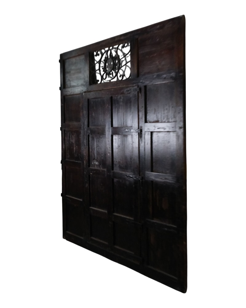 Gate from 1857 in Walnut with Monogram and Wrought Iron - 6/10