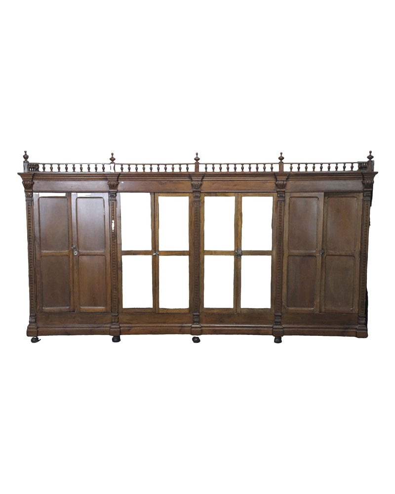 Mueble de Farmacia del Siglo XIX