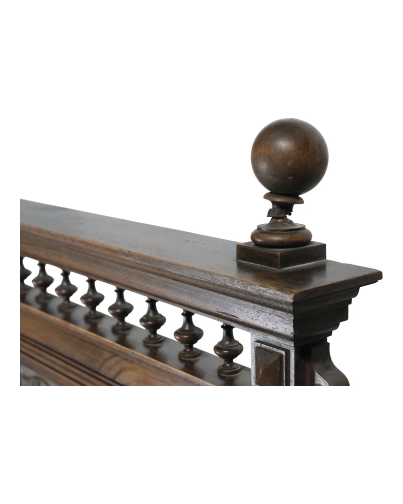 19th Century Walnut Sideboard - 9/19
