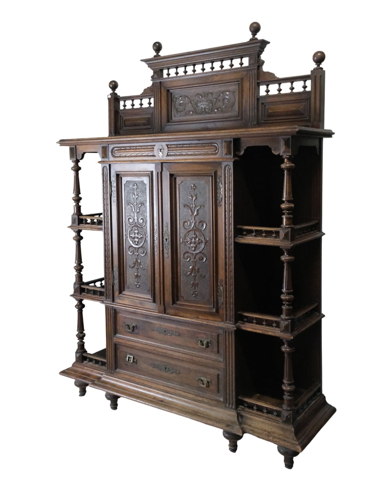 19th Century Walnut Sideboard - 4/19