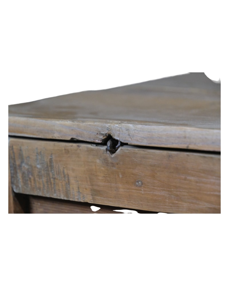 18th Century Andalusian Pine Chest with Carving - 11/11