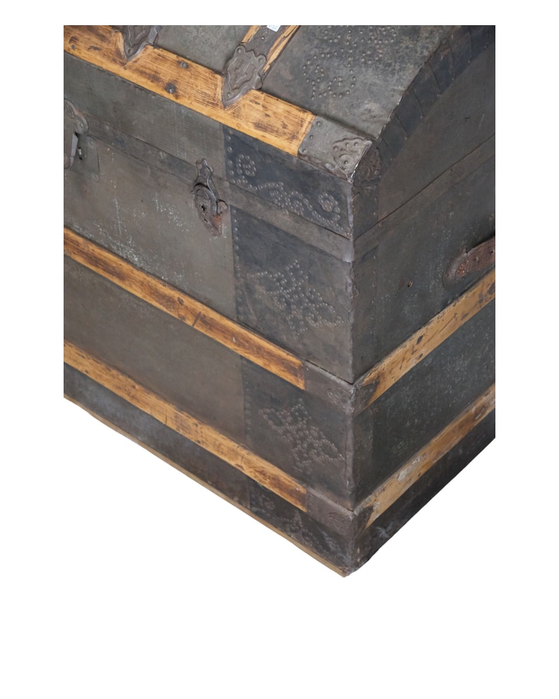 19th Century Travel Trunk with Domed Lid in Madrid - 7/14