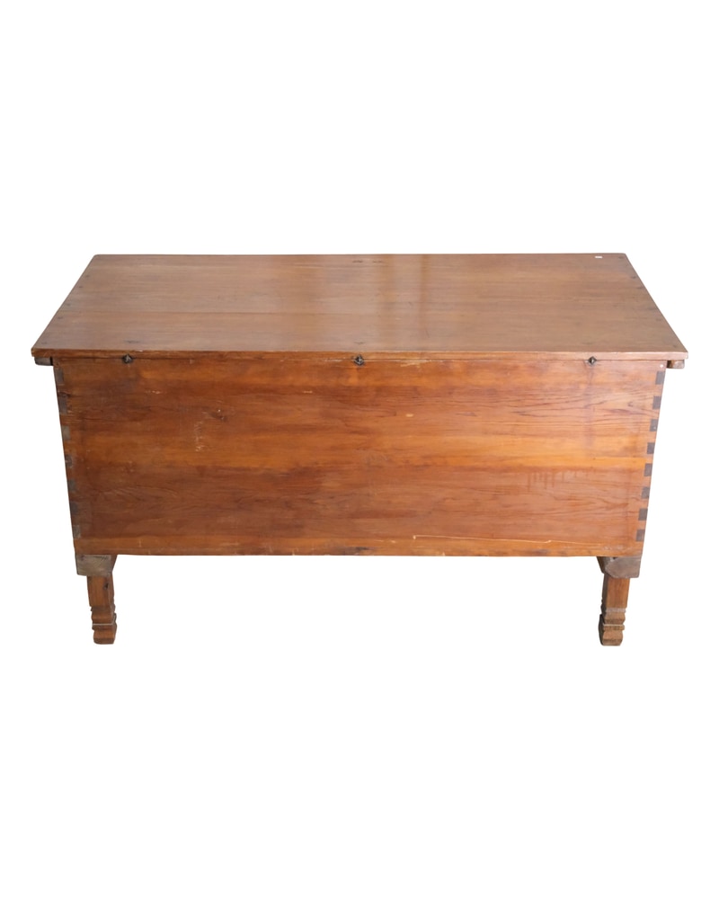 18th Century Andalusian Chest in Pine - 6/7
