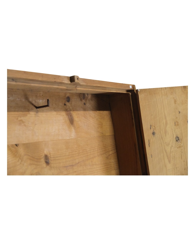 20th Century Pine Gun Cabinet - 5/8