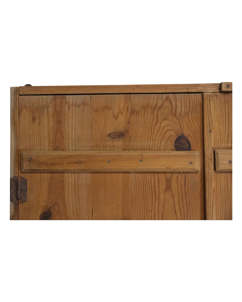 20th Century Pine Gun Cabinet - 3/8