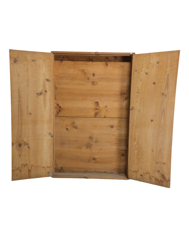 20th Century Pine Gun Cabinet - 4/8