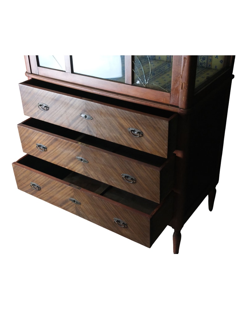 Late Neoclassical Showcase from the 20th Century in Cherry - 3/7