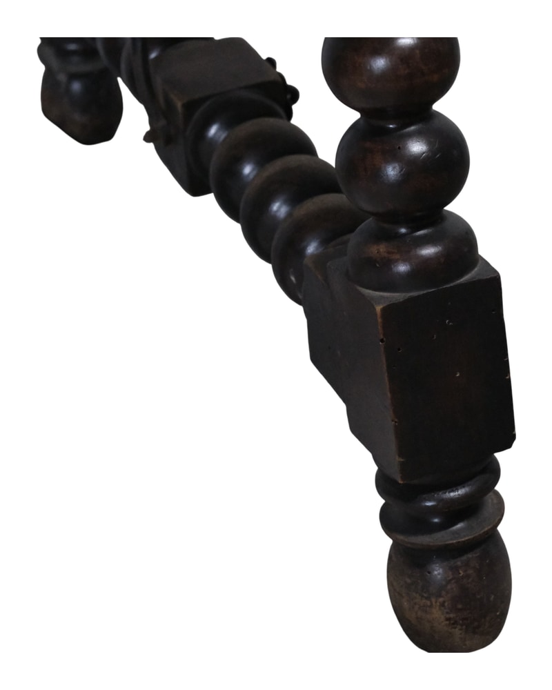 18th Century Castilian Table with Turned Legs - 6/6