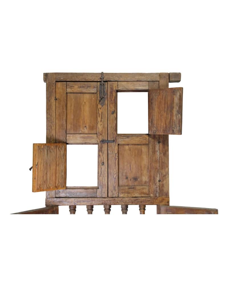 17th Century Pine Balconade with Balustrade - 14/15