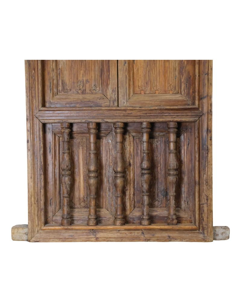 17th Century Pine Balconade with Balustrade - 4/15