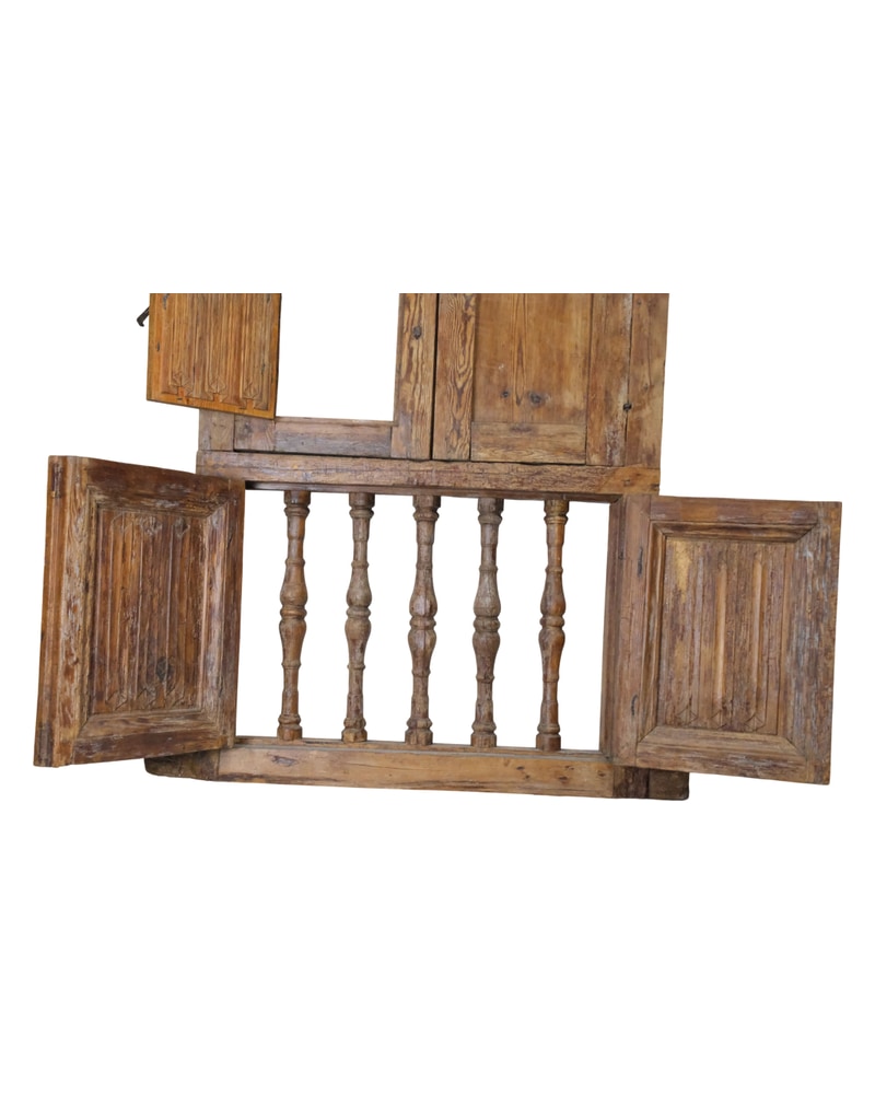 17th Century Pine Balconade with Balustrade - 13/15