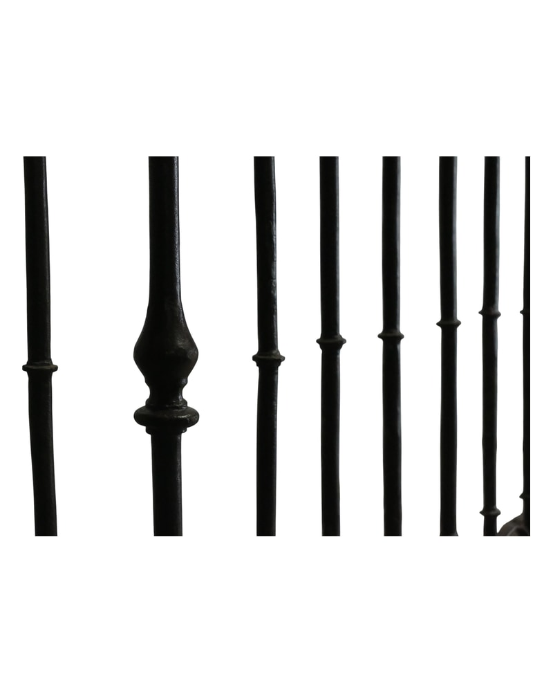 18th Century Wrought Iron Balcony with Frieze - 5/9
