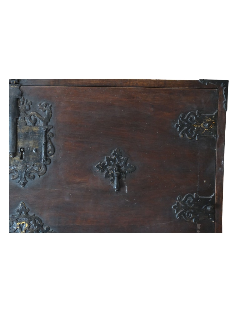 19th Century Castilian Bargueño with Table - 6/9