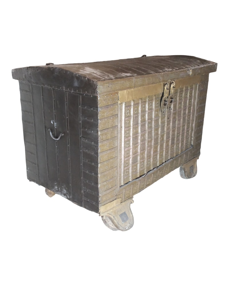 19th Century Chest from India with Elephant Drawings - 6/12