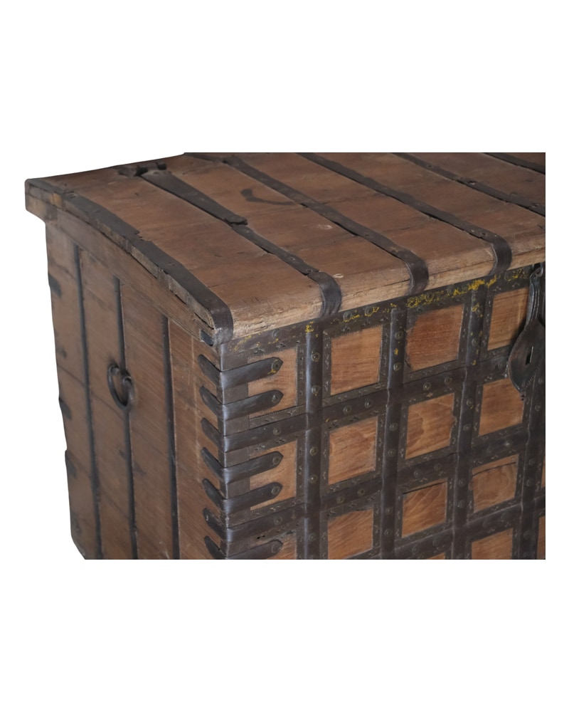 19th Century Indian Chest - 6/9