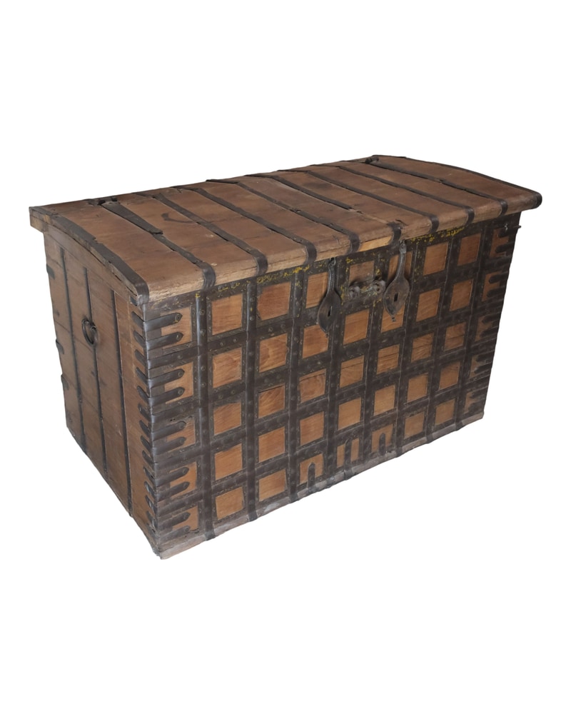 19th Century Indian Chest - 2/9
