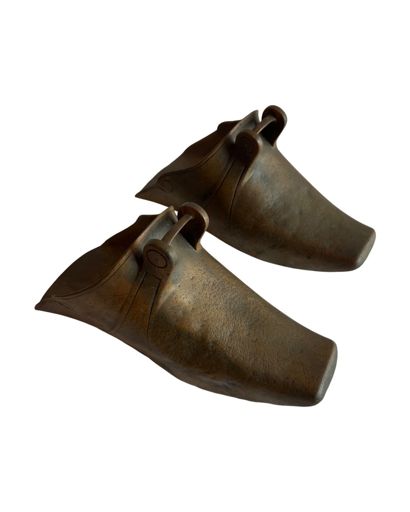 Estribos del Siglo XIX en Bronce Macizo