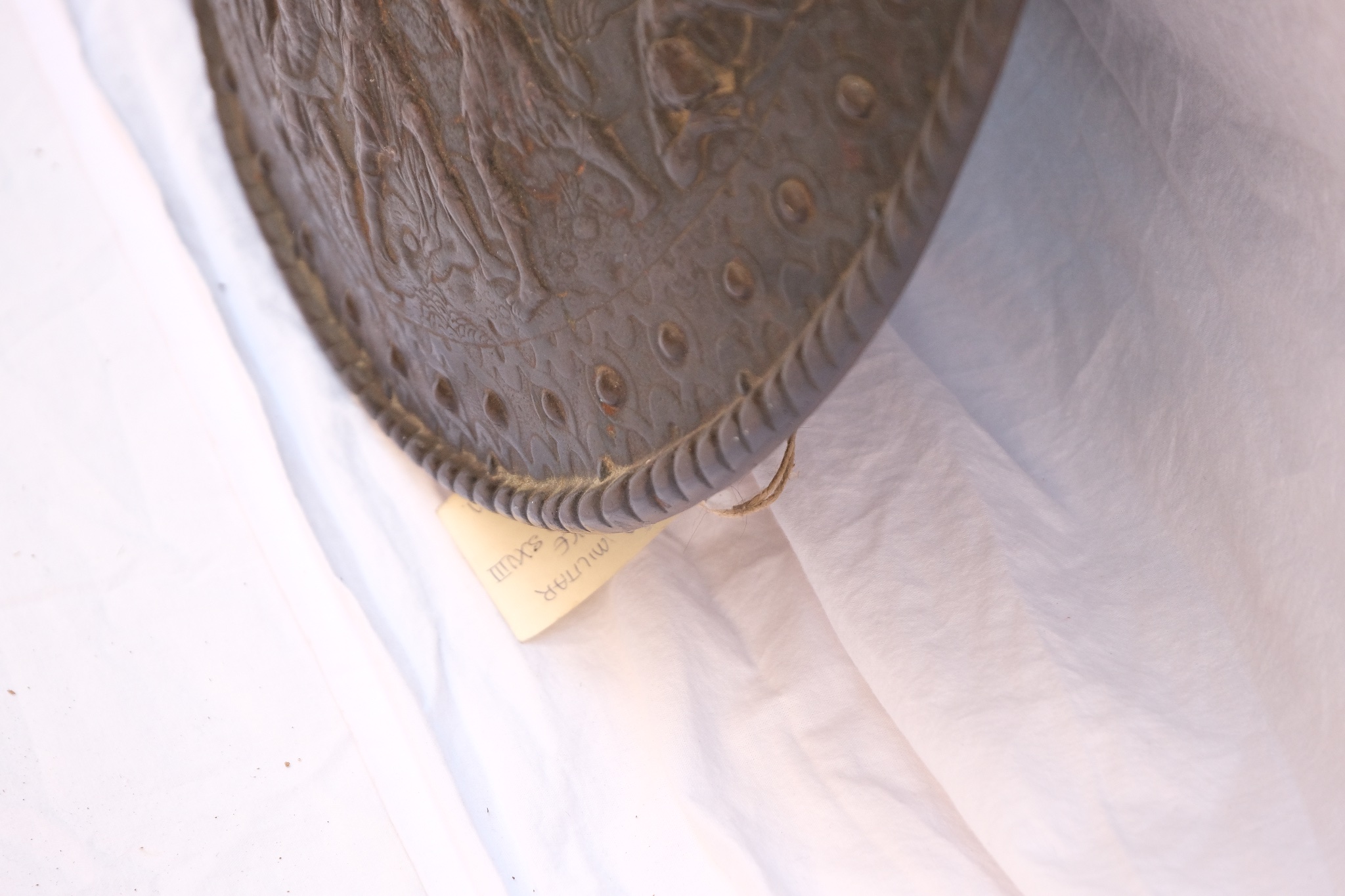 18th Century Bronze Military Shield - 7/11