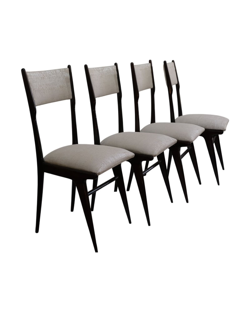 Midcentury Italian Chairs in Rosewood - 2/11