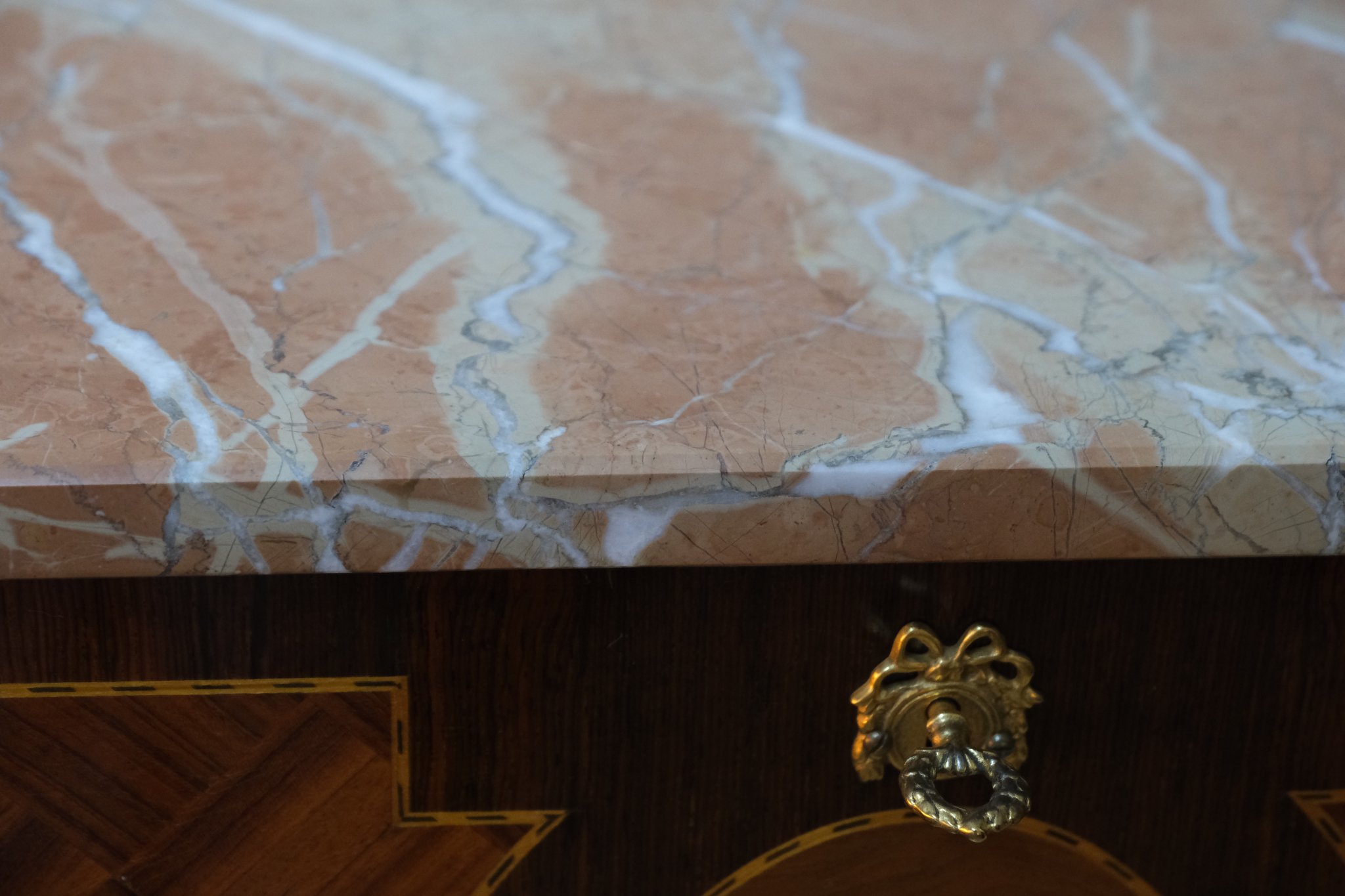 20th Century Chest of Drawers with Pink Marble Top - 5/9