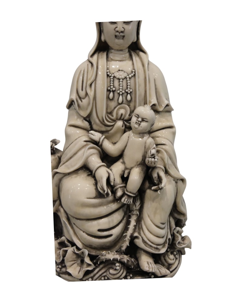 buddha-con-nino-en-ceramica-siglo-xx