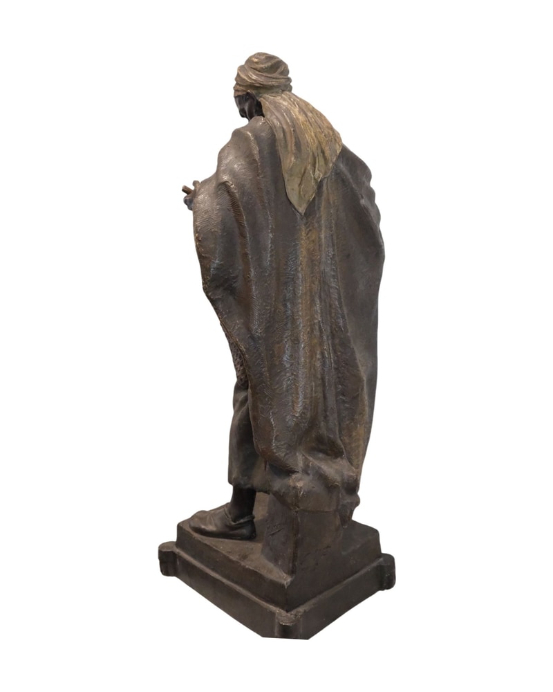 estatua-de-arabe-de-friedrich-goldscheider-siglo-xix