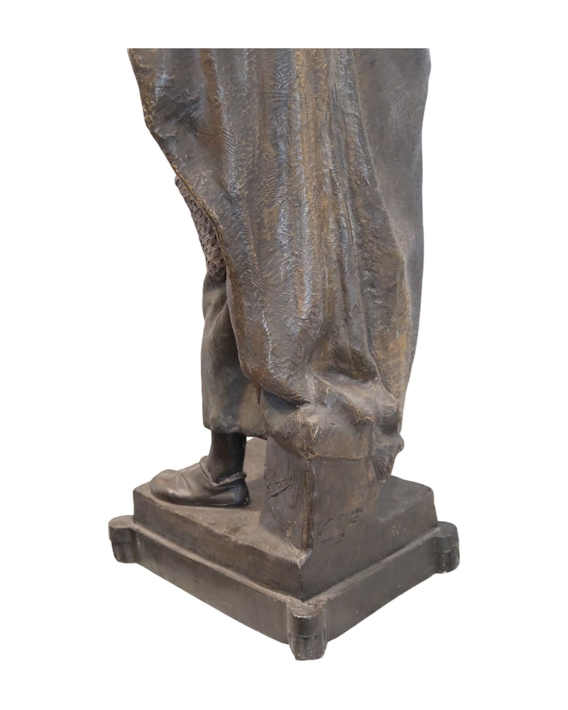 estatua-de-arabe-de-friedrich-goldscheider-siglo-xix