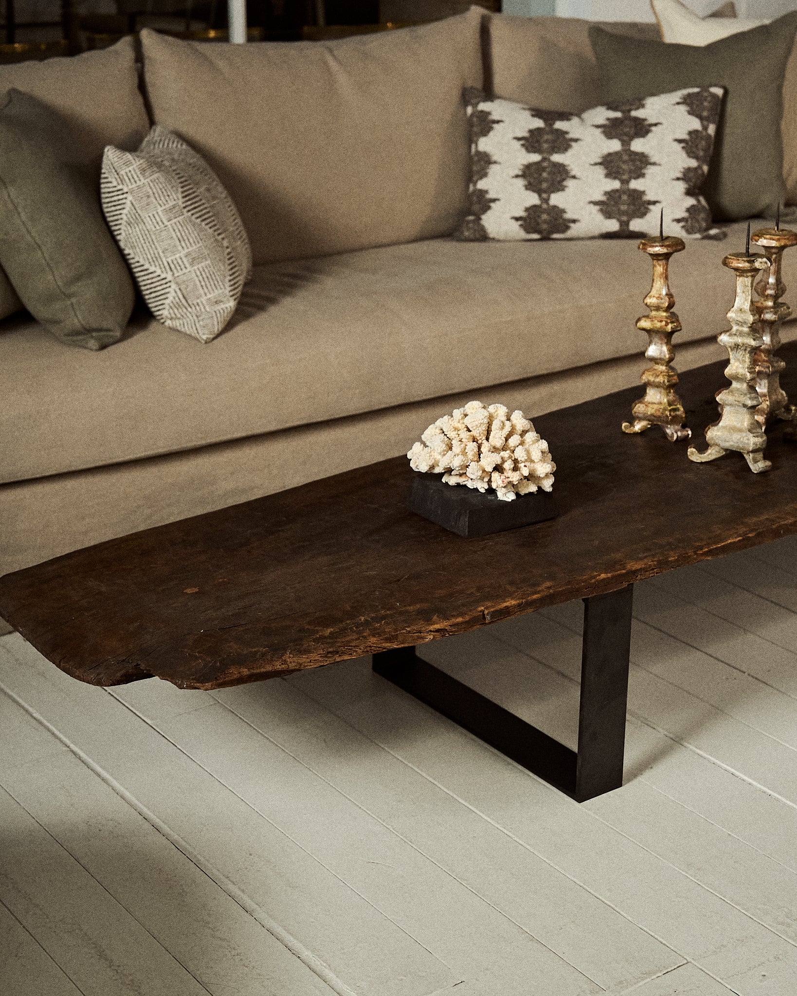 Mesa de Centro del Siglo XXI en Madera Recuperada y Hierro - 3