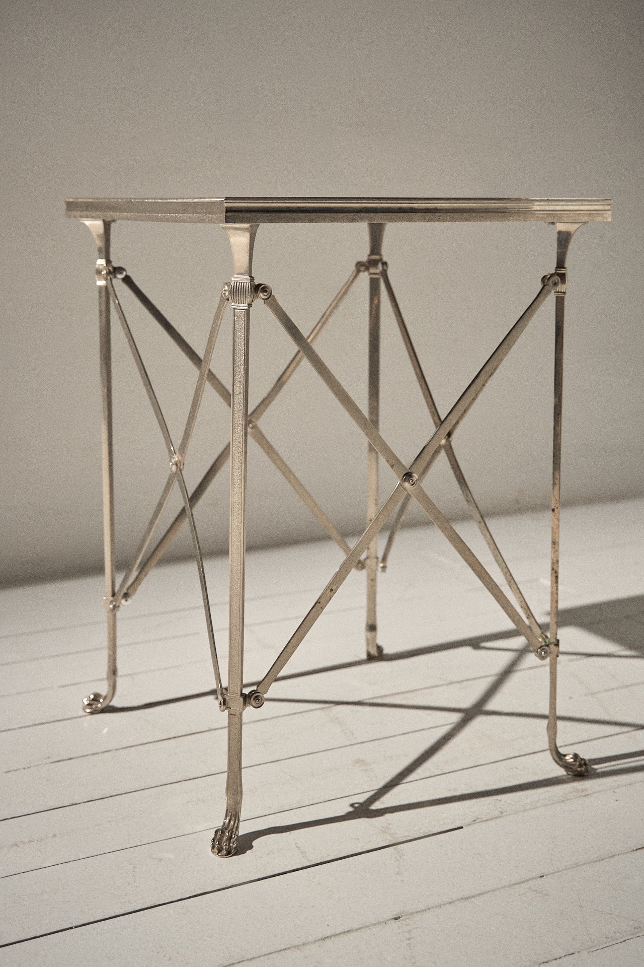 Mesa Auxiliar Guéridon del Siglo XIX en Metal Niquelado y Mármol - 2