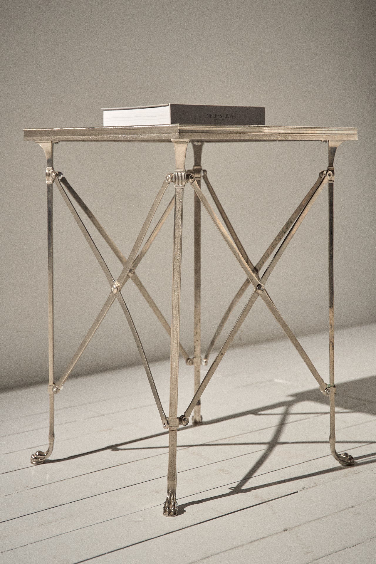 Mesa Auxiliar Guéridon del Siglo XIX en Metal Niquelado y Mármol - 3