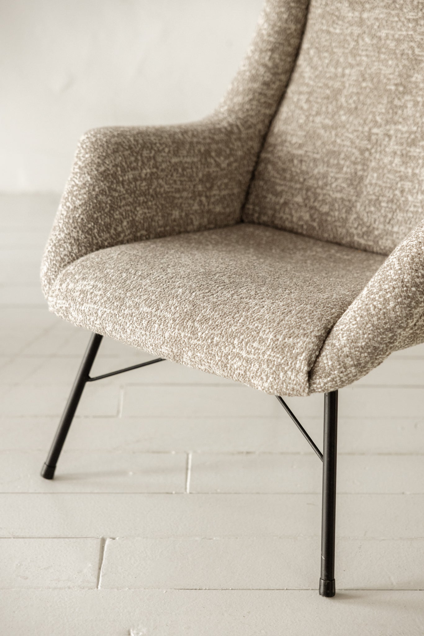 Pareja de Butacas Italianas del Siglo XX con Estructura Metálica - 2