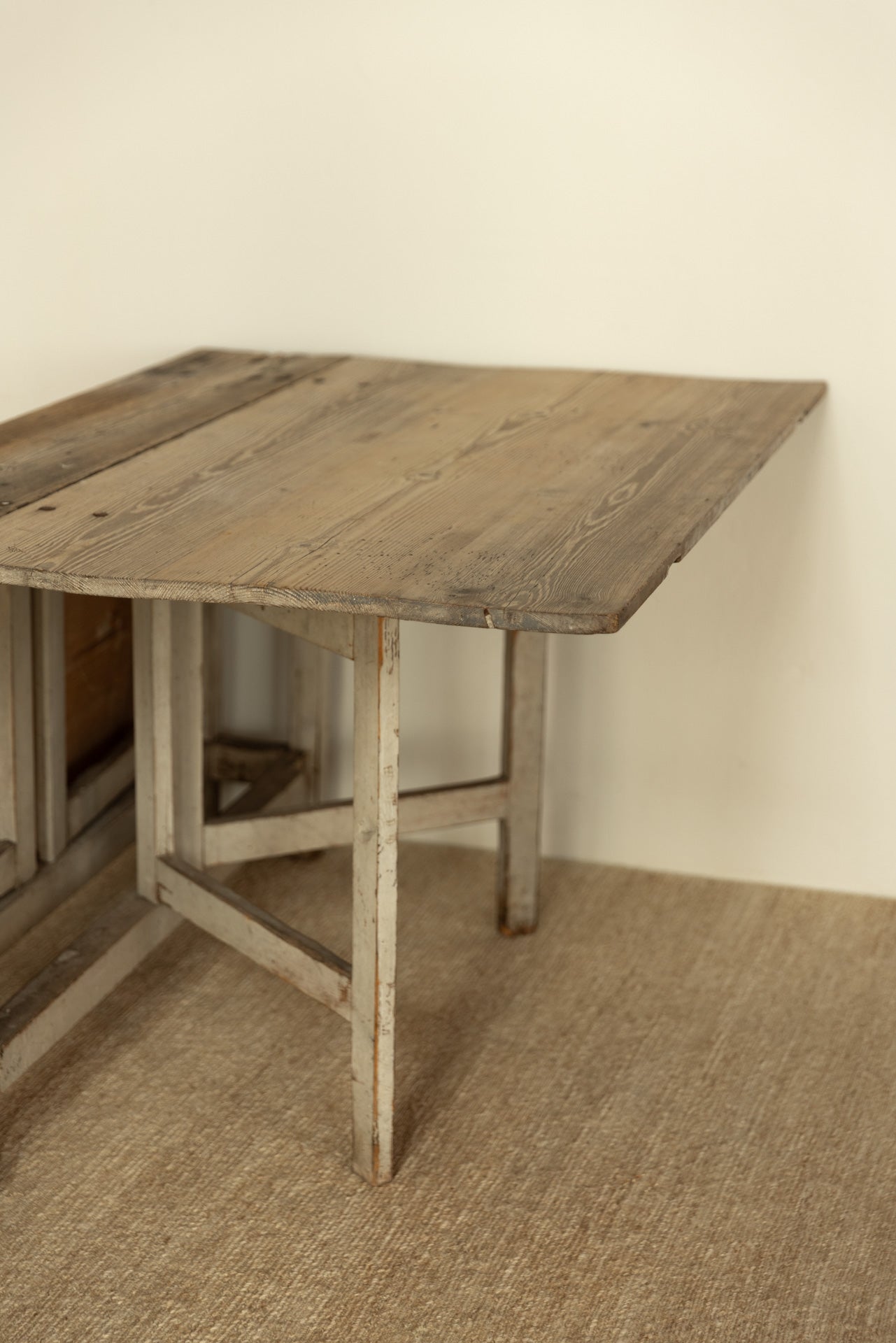 Mesa Abatible Sueca del Siglo XVIII en Madera de Pino - 5