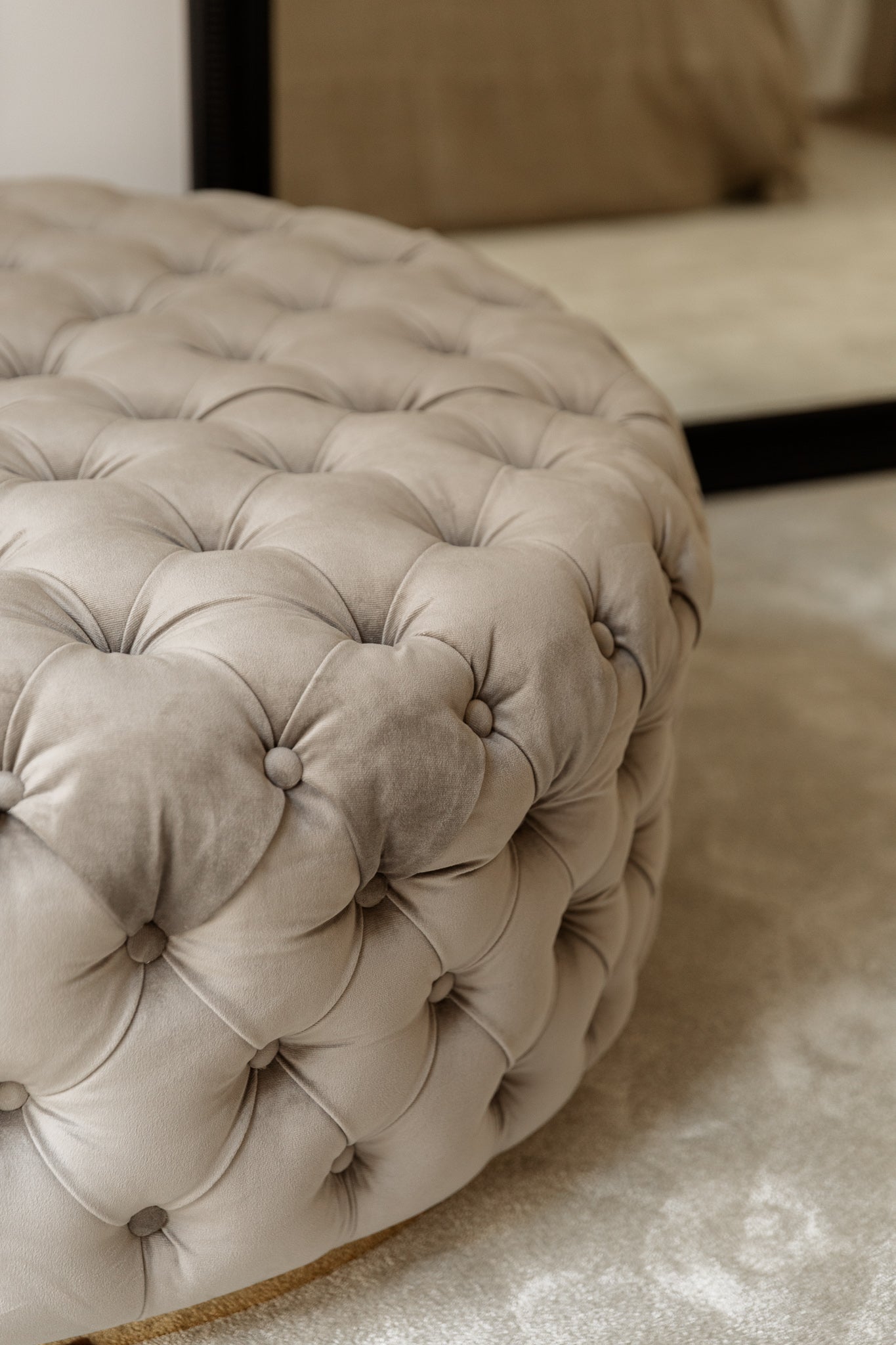 Puff Capitonné del Siglo XXI en Terciopelo - 5