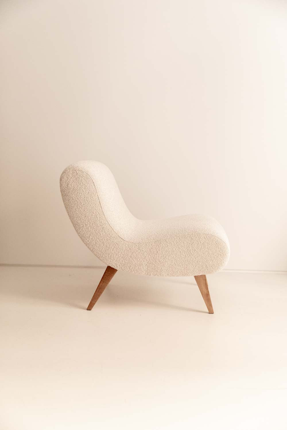 Butaca del Siglo XXI en Madera de Pino y Haya - 2