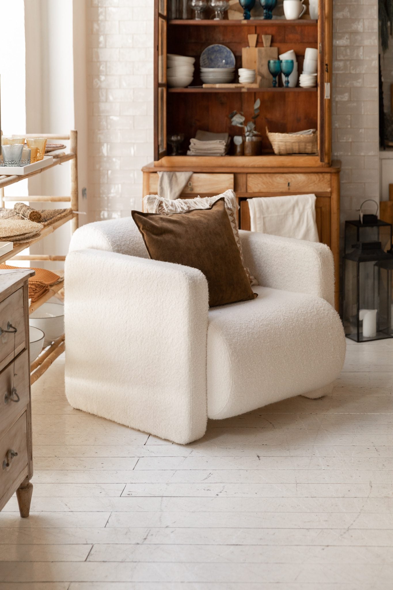 Butaca Rizo MZ.01 del Siglo XXI en Madera de Pino y Haya