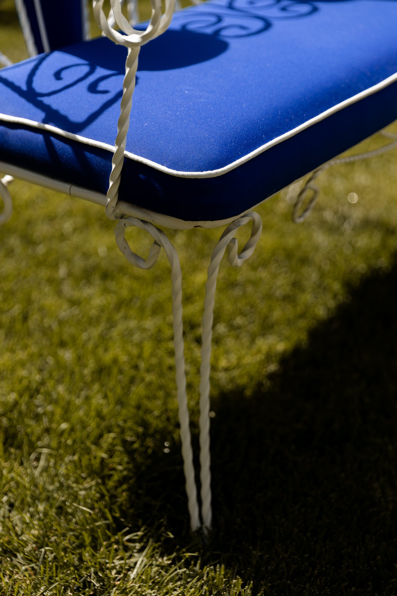 Banco de Jardín del Siglo XX Tapizado en Azul - 4