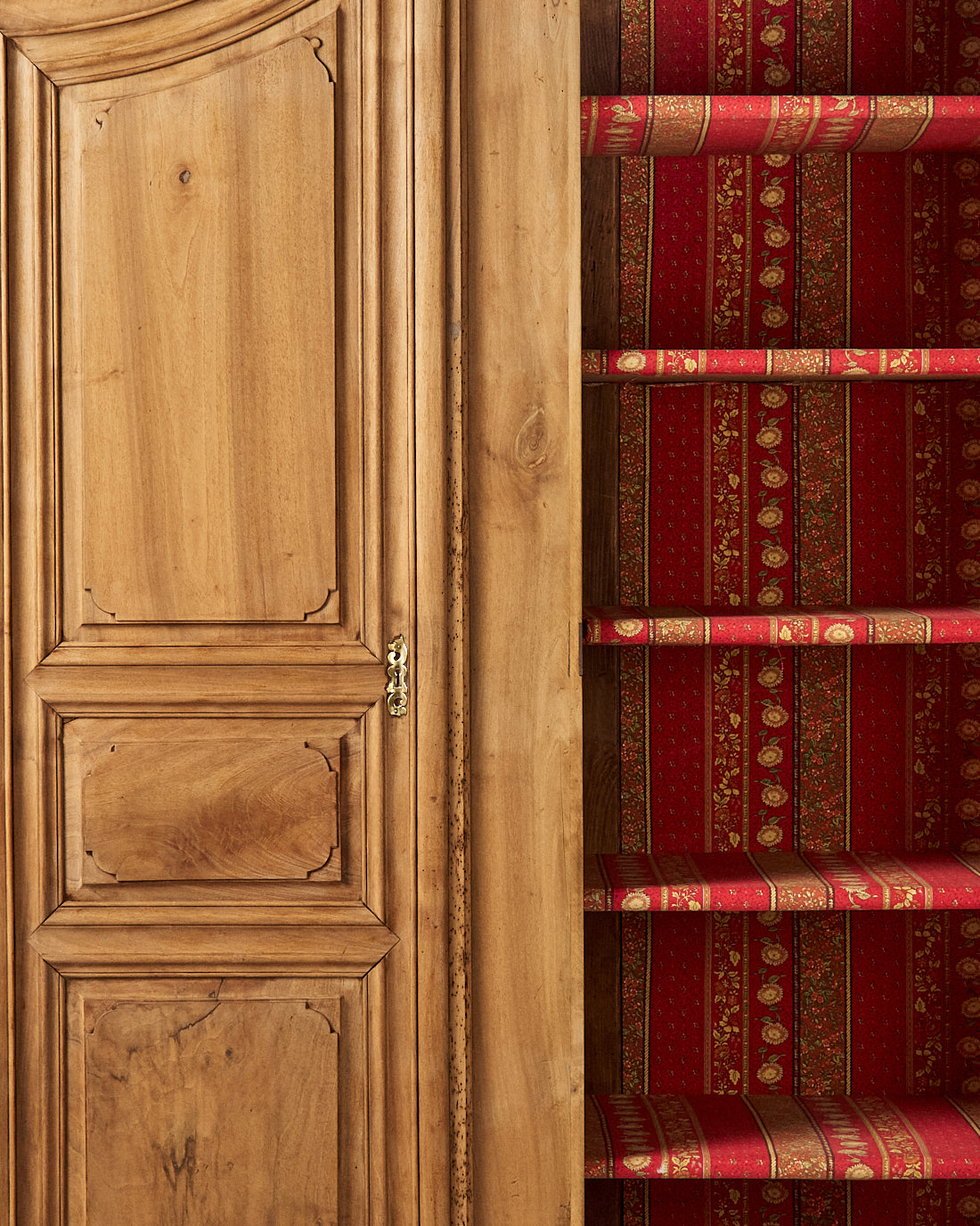 Armario Francés del Siglo XVIII en Nogal Estilo Luis XV - 3