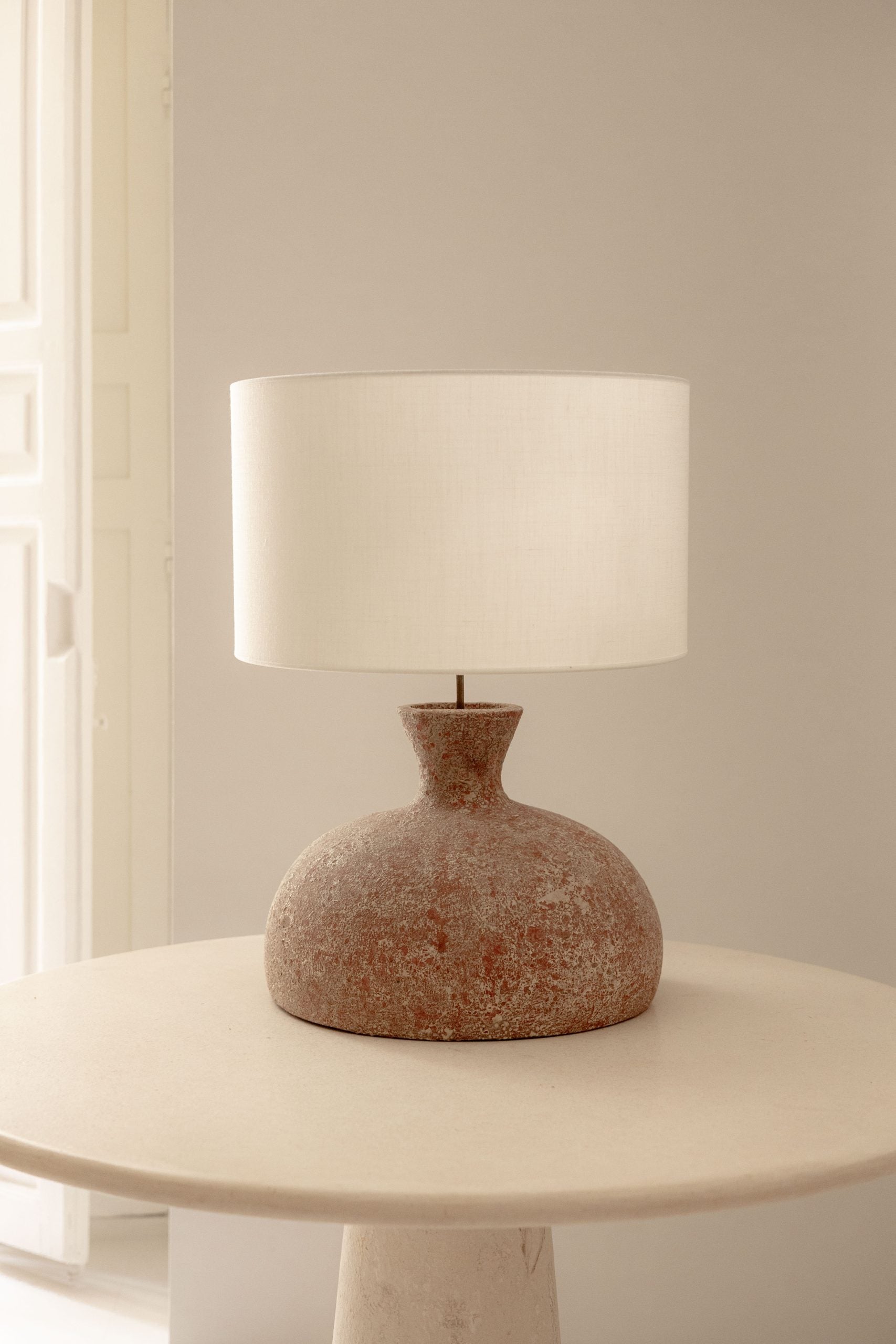 Base de Lámpara del Siglo XXI en Cerámica Patinada