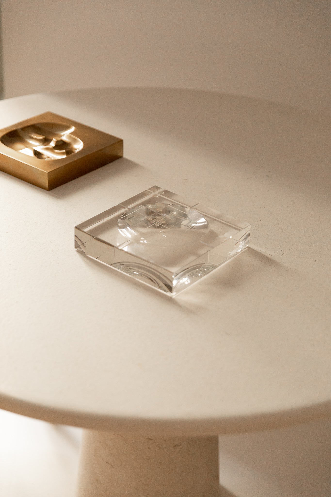 Cenicero del Siglo XX en Cristal Transparente Cuadrado