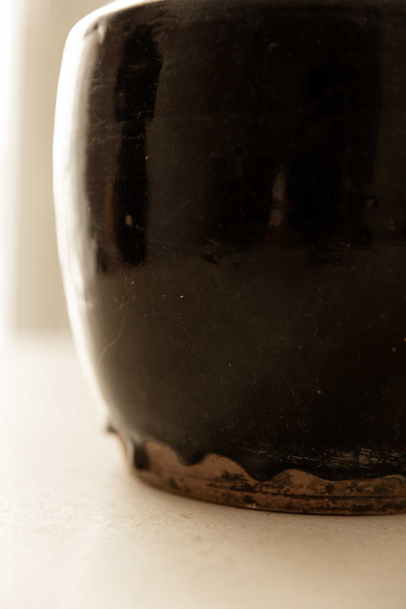 Colección de Jarrones Vintage del Siglo XX en Cerámica Negra - 4