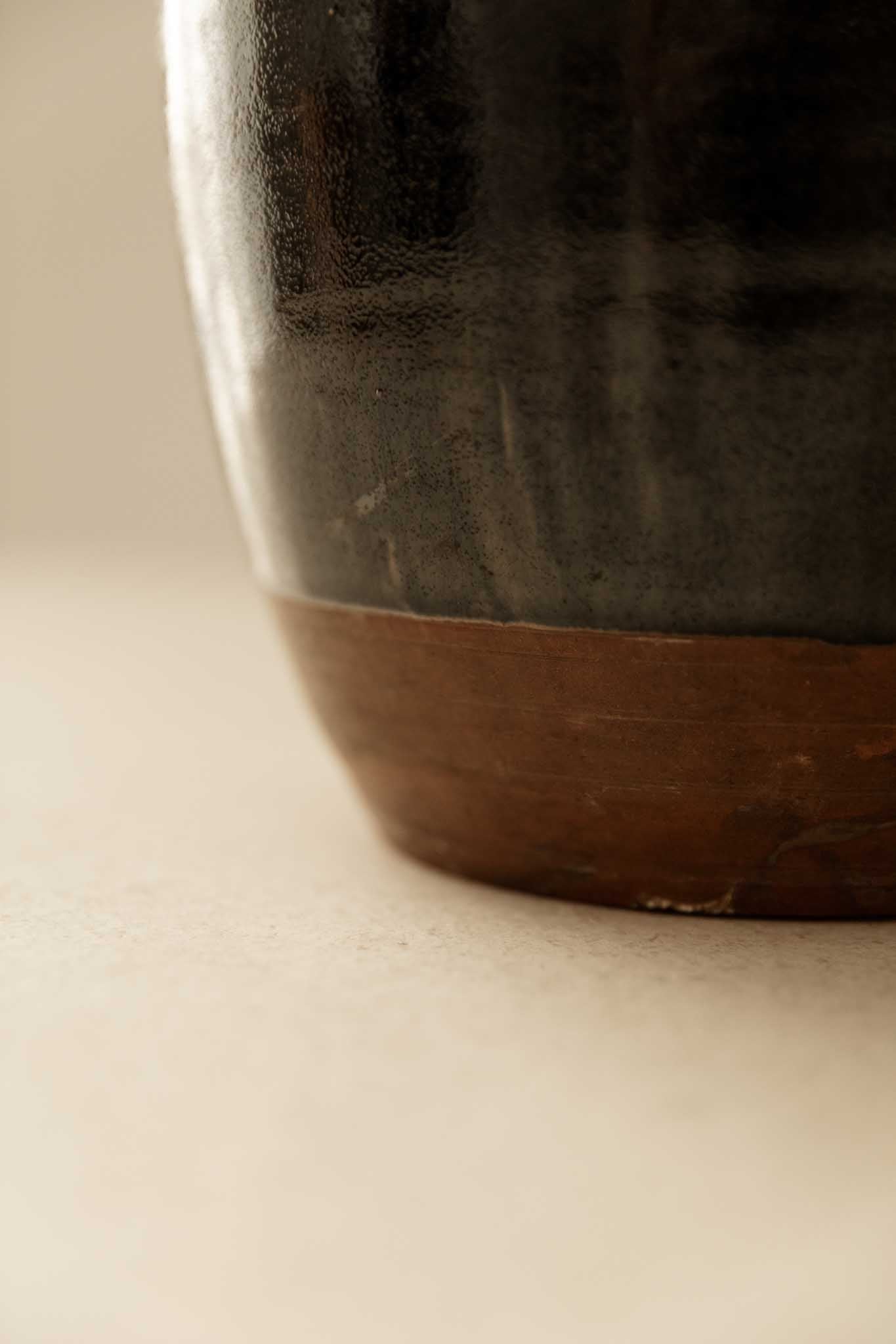 Colección de Jarrones Vintage del Siglo XX en Cerámica Negra - 6