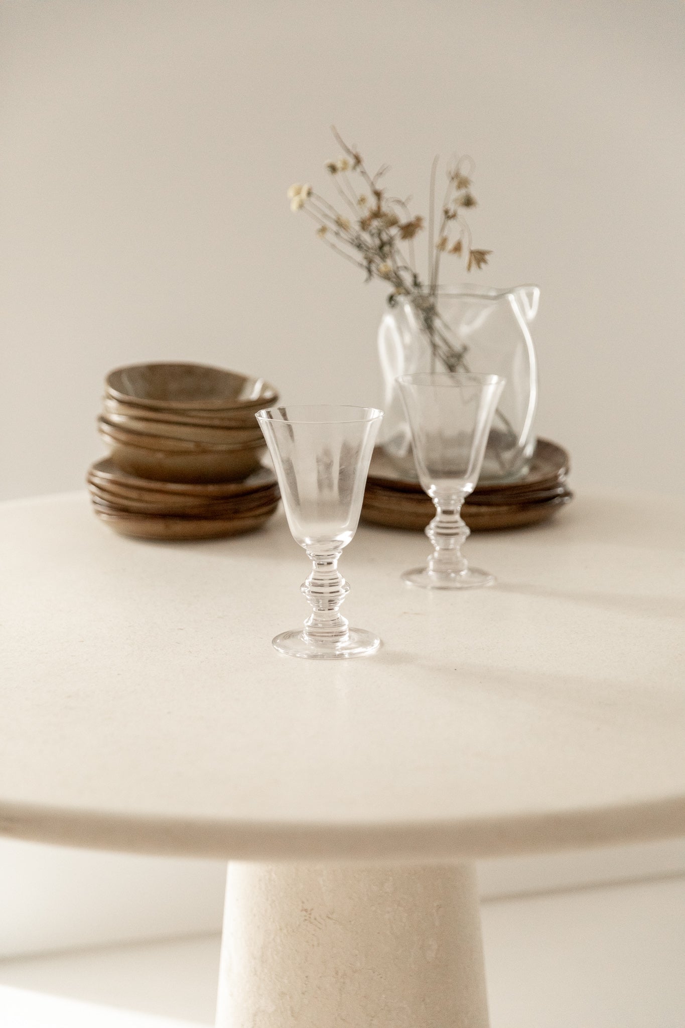 Copa de Vino del Siglo XXI con Fuste Tallado