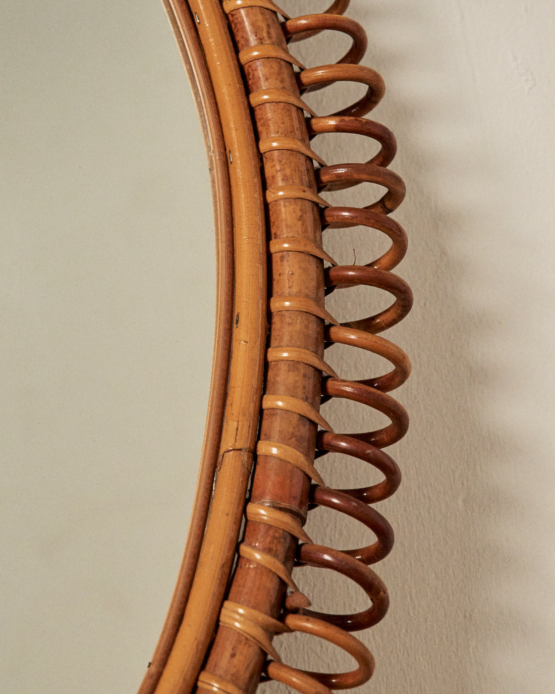 Espejo Italiano de Ratán del Siglo XX con Diseño Cote d`Azur - 2