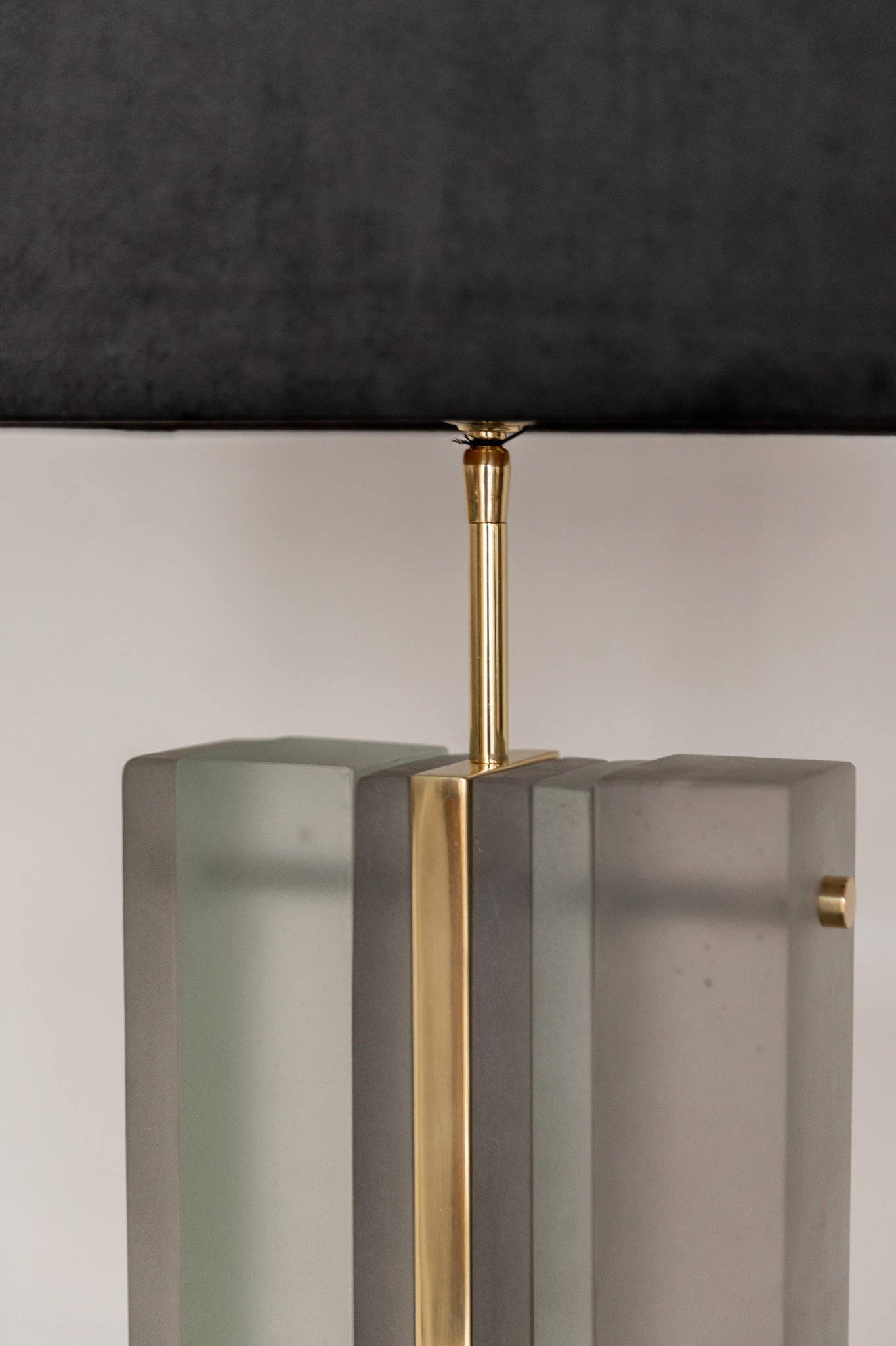 Lámpara de Mesa del Siglo XXI en Vidrio Escarchado - 3